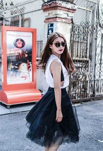 Khả Ngân biết chọn cho mình phong cách phù hợp và theo đuổi nó