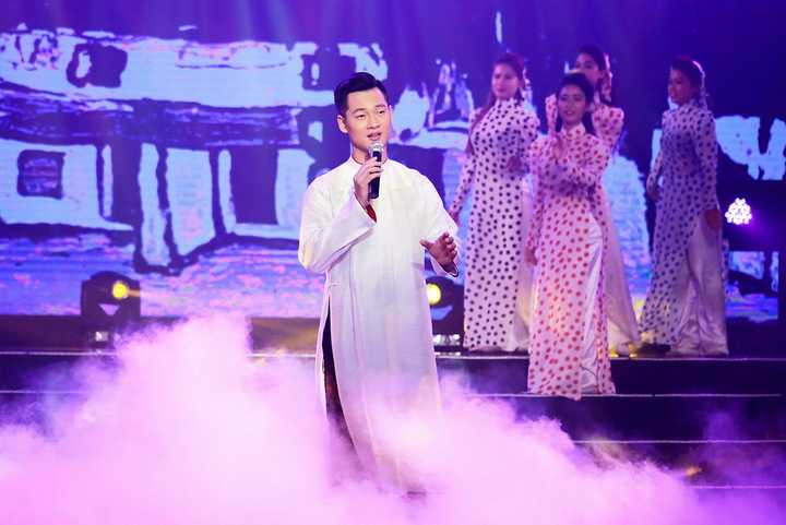 Sài Gòn đêm thứ 7