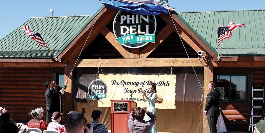 Thị trấn PhinDeli Town Buford của ông Phạm Đình Nguyên