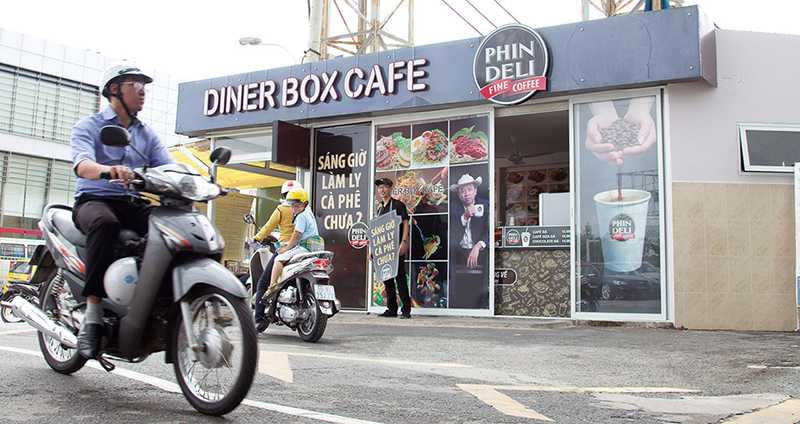 Cà phê PhinDeli ở Việt Nam