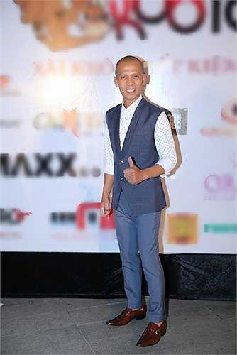 Nghệ sĩ kèn saxophone Minh Tâm Bùi vừa từ Hà Nội trở về sau chuyến tham dự Kenny G biểu diễn.