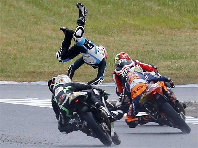 12. Bỉ - 99,8%: Đất nước này được gọi là 'kẻ bệnh tật của khu vực châu Âu', và mặc dù chính phủ đã tăng quản lý để giảm thâm hụt ngân sách từ mức đỉnh 6% GDP trong năm 2009 xuống 3,2% thì nợ chính phủ của Bỉ vẫn còn khá cao.