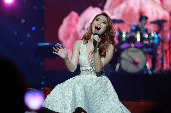 Đêm nhạc khép lại trong không khí tươi vui cùng liên khúc ABBA với sự thể hiện của Mỹ Tâm cùng các học trò cưng. 