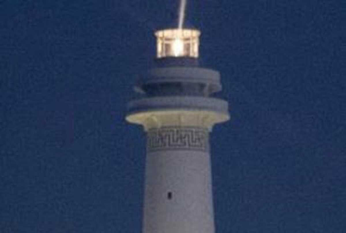 Hải đăng Trung Quốc xây dựng trái phép ở Trường Sa của Việt Nam