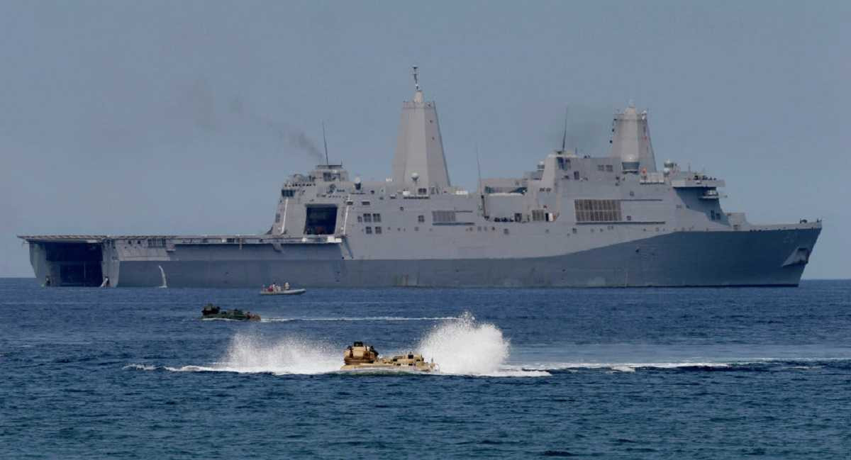 Tàu đổ bộ Hải quân Mỹ