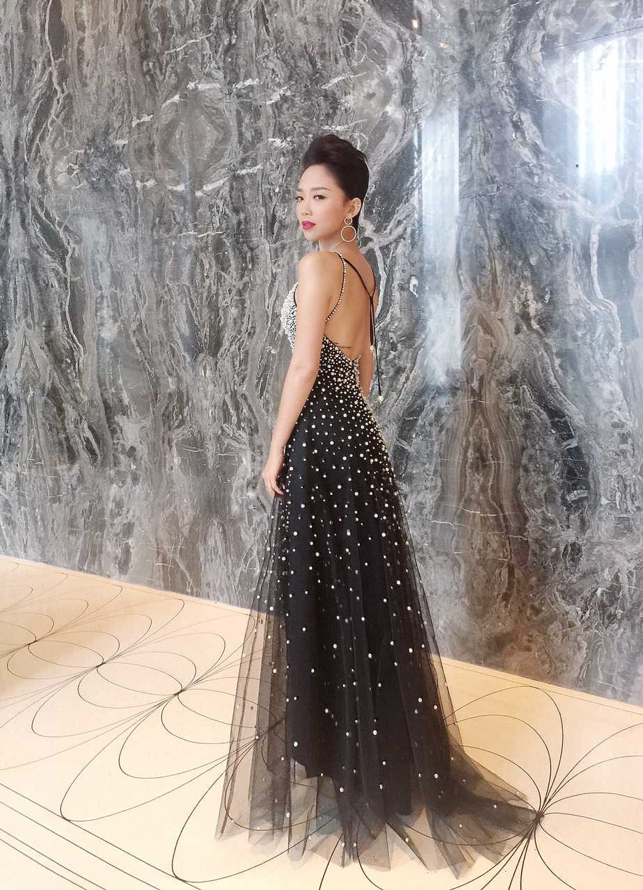 Tóc Tiên phỏng vấn david Beckham