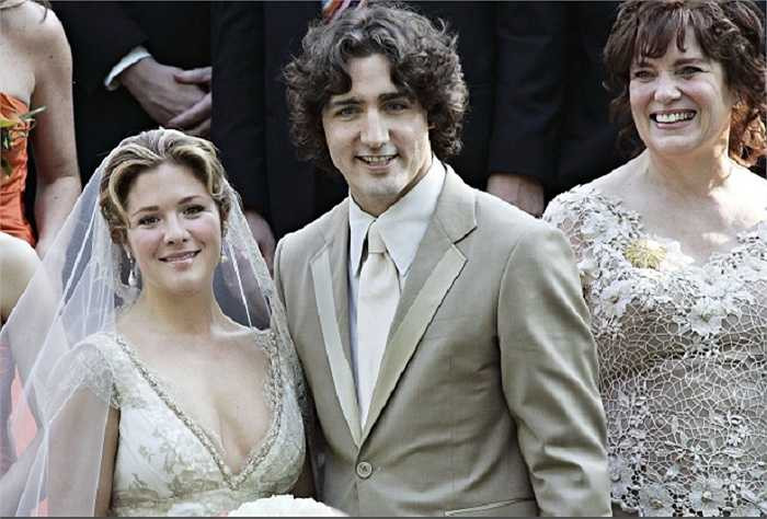 Justin Trudeau và cô dâu Sophie Gregoire trong ngày cưới hồi năm 2005