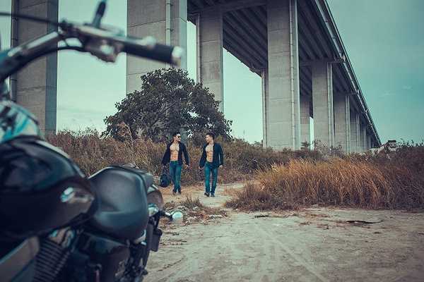 Mặc dù lịch làm việc 'dày đặc' với những chương trình lưu diễn tại nước ngoài, nhưng Quốc Cơ Quốc Nghiệp vẫn tranh thủ tham gia một số chương trình tại TP.HCM để làm quen với khán giả trong nước