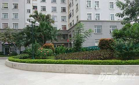 Hiện trường nơi xảy ra vụ việc nằm trong khuôn viên của khu đô thị Cổ Nhuế Hiện trường nơi xảy ra vụ việc nằm trong khuôn viên của khu đô thị Cổ Nhuế