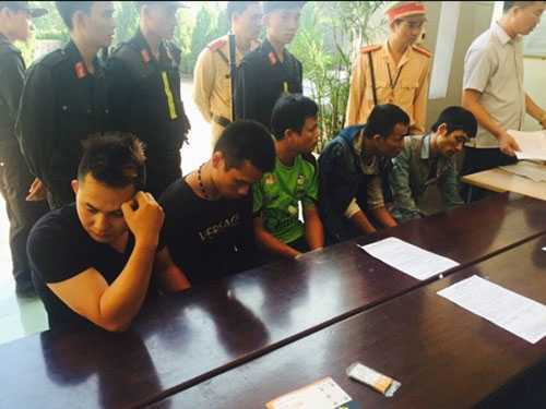 5 đối tượng tại cơ quan Công an