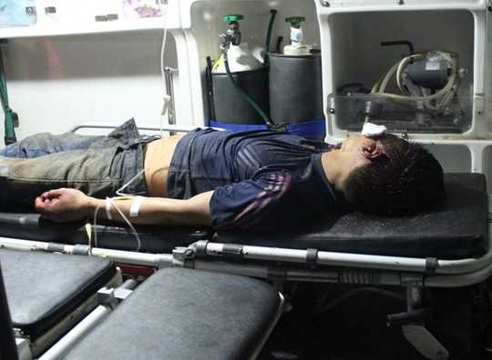 Một trong những thanh niên bị đánh nguy kịch - Ảnh: Khánh Thành