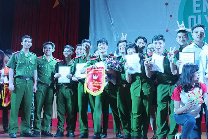 Olympic tiếng Anh không chuyên 2015