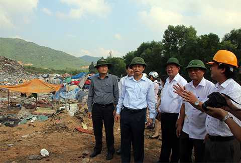 Dân kêu trời, Bí thư Đà Nẵng, bãi rác thối, Nguyễn Xuân Anh, bãi rác Khánh Sơn