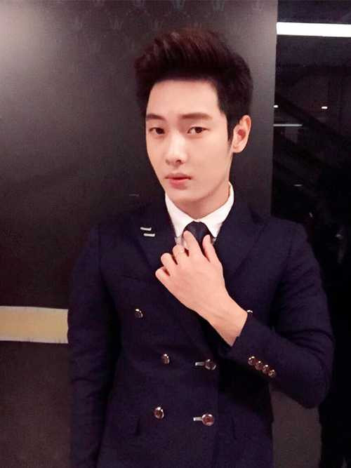 Nam du học sinh điển trai