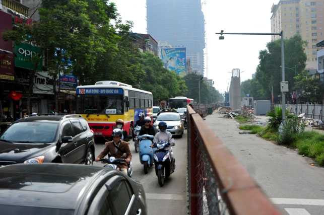 uyền) cũng sẽ được tháo dỡ với chiều dài 30 mét từ trụ cầu P280 đến trụ cầu P282.