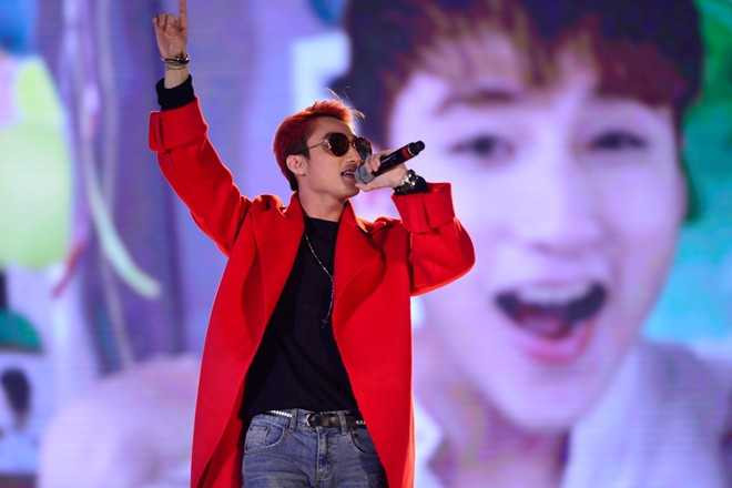 Sơn Tùng dừng chân tại vòng châu Á của MTV EMA 2015