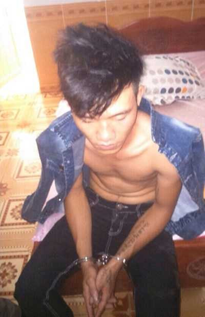 Đối tượng Phạm Ngọc Lý bị bắt giữ khi đang lẩn trốn trong nhà nghỉ.