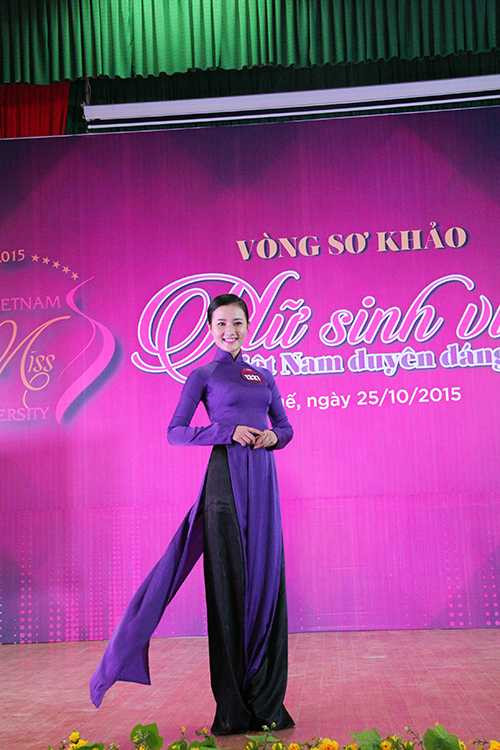“Nữ sinh viên Việt Nam duyên dáng 2015”