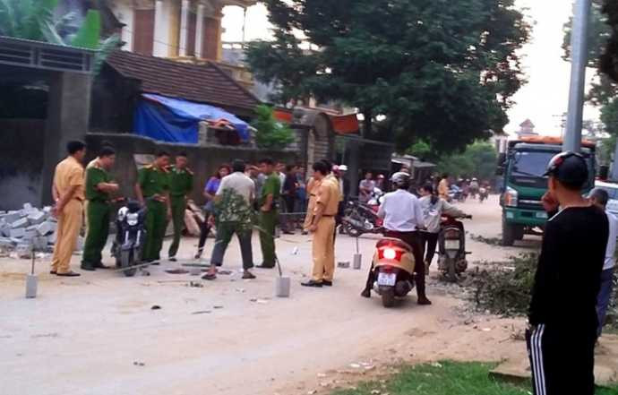 Bị ép lên xe máy, nam sinh nhảy xuống đầu đập xuống đường và tử vong sau đó (Ảnh minh hoạ)