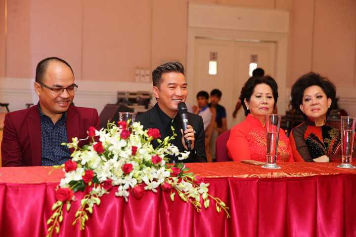 Ban giám khảo Solo cùng Bolero 2015