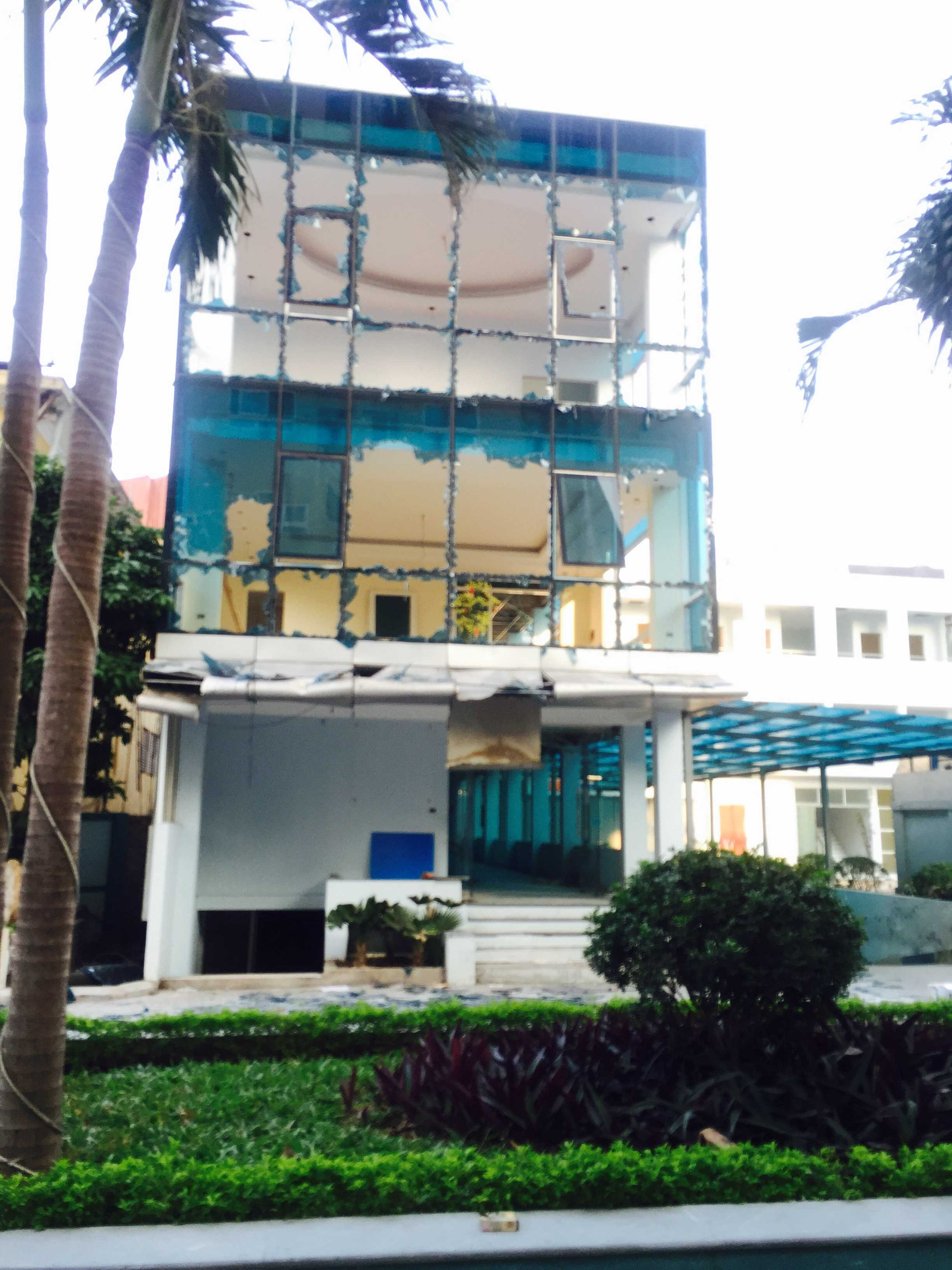 'Chuyện lạ' Thăng Long Garden: Chủ đầu tư xin bàn giao công trình sai phạm cho dân