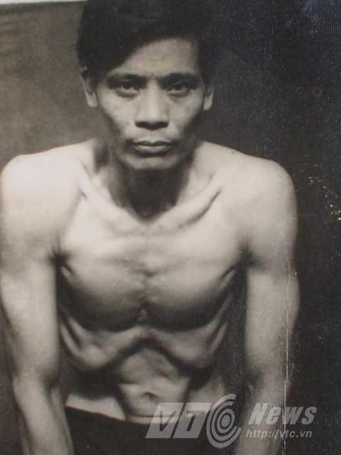 Ông Nguyễn Thế Trường biểu diễn. Ảnh nhân vật cung cấp 