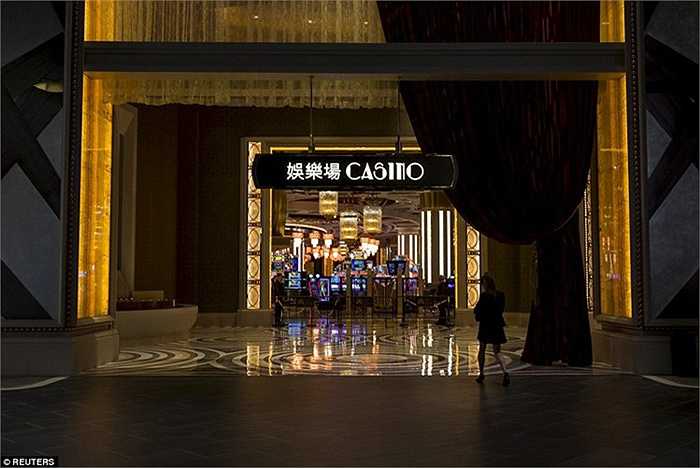 Những hình ảnh ít biết trong casino xa hoa ở Macau