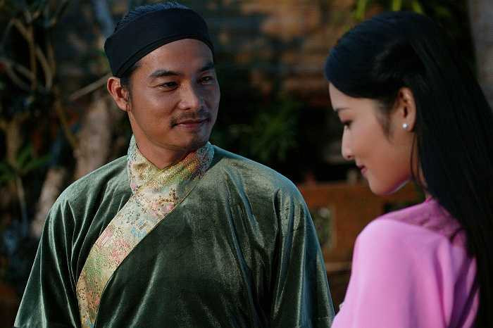 Tuy được quân vương sủng ái, yêu chiều hết mực nhưng Thị Thừa vẫn giữ lối sống giản dị, thật thà, không đòi hỏi bất kỳ món quà giá trị nào cho mình.