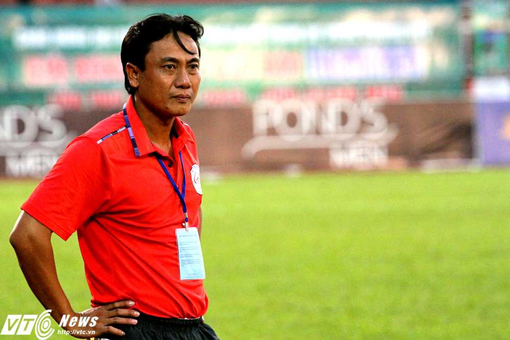 HLV Đặng Thanh Phương của U21 TP.HCM (Ảnh: Hoàng Tùng)