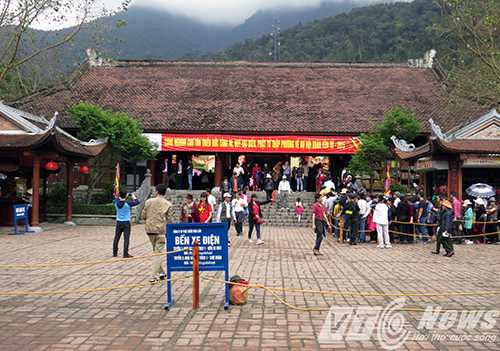 Khu nhà ga cáp treo tại Danh thắng Yên Tử - Ảnh MK