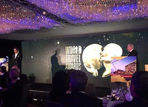 Để đạt được những giải thưởng sáng giá đó, InterContinental Danang Sun Peninsula Resort đã nhận được số phiếu bầu cao nhất từ 650,000 chuyên gia trong ngành du lịch và các du khách từ khắp nơi trên thế giới