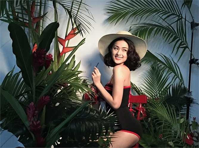 Vóc dáng yêu kiều và thanh mảnh của 'tình mới' doanh nhân Quốc Cường Gia Lai. 