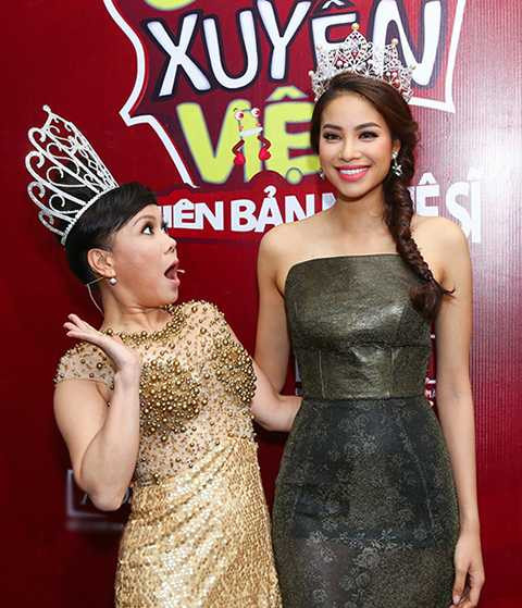 Sự hài hước duyên dáng của Việt Hương khiến nhiều người thích thú. Sự hài hước duyên dáng của Việt Hương khiến nhiều người thích thú.