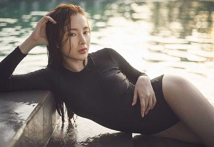 Dù khán giả có người khen kẻ chê nhưng không thể phủ nhận vẻ đẹp hình thể tựa nữ thần của Angela Phương Trinh.(Trung Ngạn)