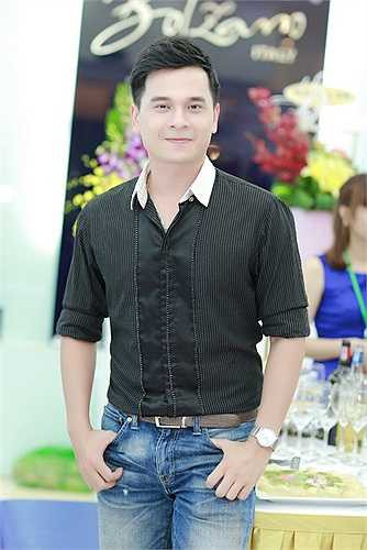 MC Danh Tùng cũng góp mặt trong sự kiện.