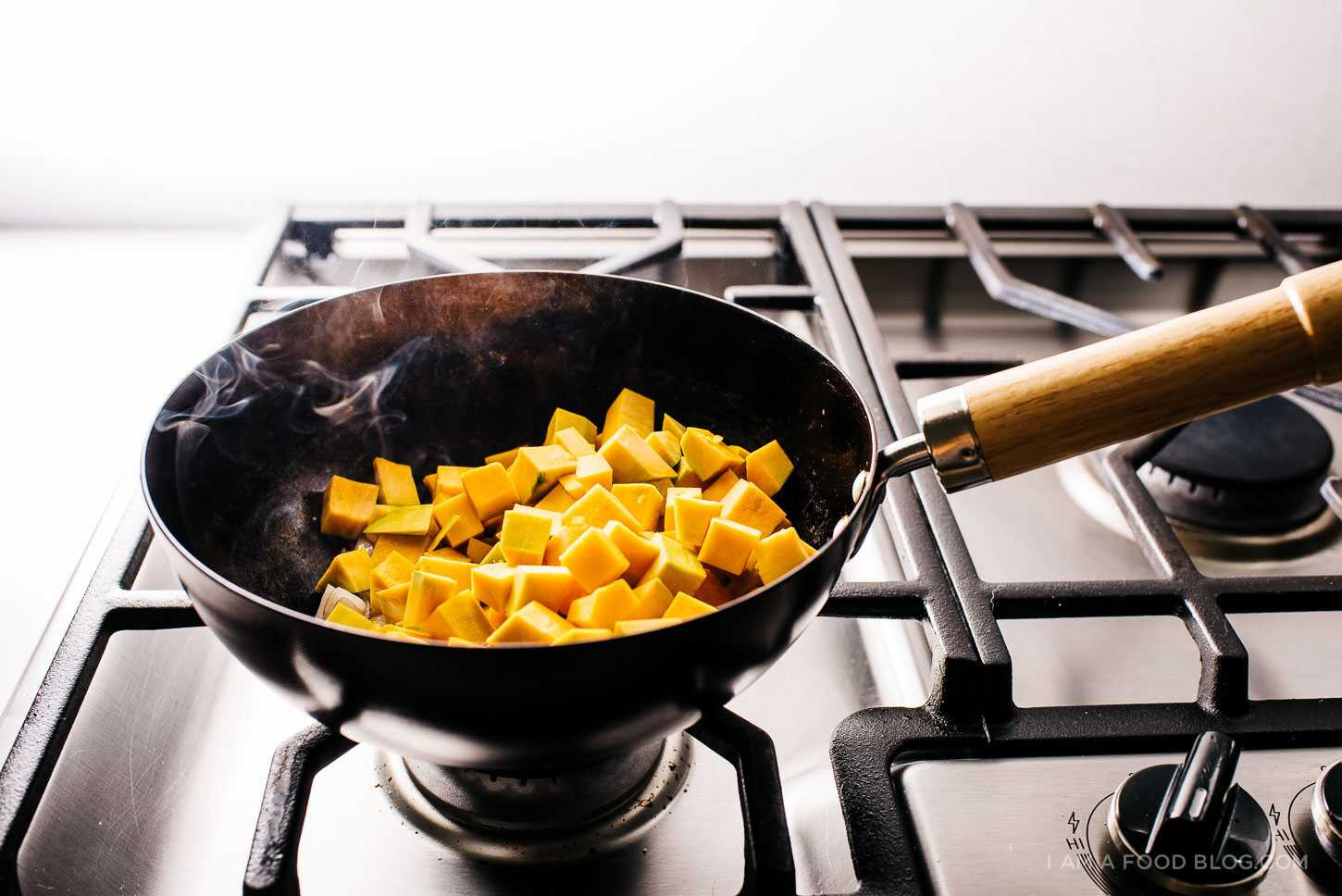 Súp bí đỏ Totoro cực dễ thương lại ngon đến 'phát cuồng'