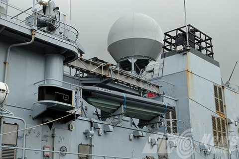 Chiến hạm, tuần dương hạm Hải quân Pháp, Đà Nẵng, Vendemiaire, cảng Tiên Sa