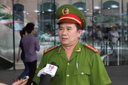 Khói lửa bao trùm tòa nhà cao nhất TP.HCM