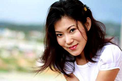 Kim Phượng là một trong số những nghệ sĩ trẻ xấu số phải đương đầu với bạo bệnh.