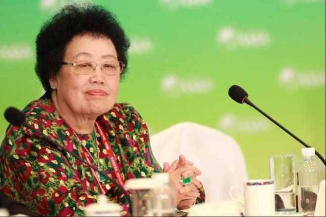  Tỷ phú Trần Lệ Hoa - vợ của "Đường Tăng" được biết đến như một “vua bà” trong giới bất động sản Trung Quốc.