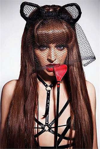 Andrea Aybar là một nhan sắc lai khá đình đám tại showbiz Việt 