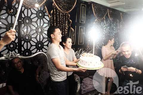 Câu chuyện tình yêu của Văn Anh và Tú Vi được đông đảo khán giả yêu mến và ủng hộ nhiệt tình. 