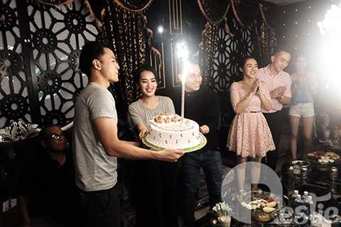 Đám cưới của cặp đôi tiên đồng ngọc nữ điện ảnh Việt đã thu hút sự chú ý của nhiều người hâm mộ. 