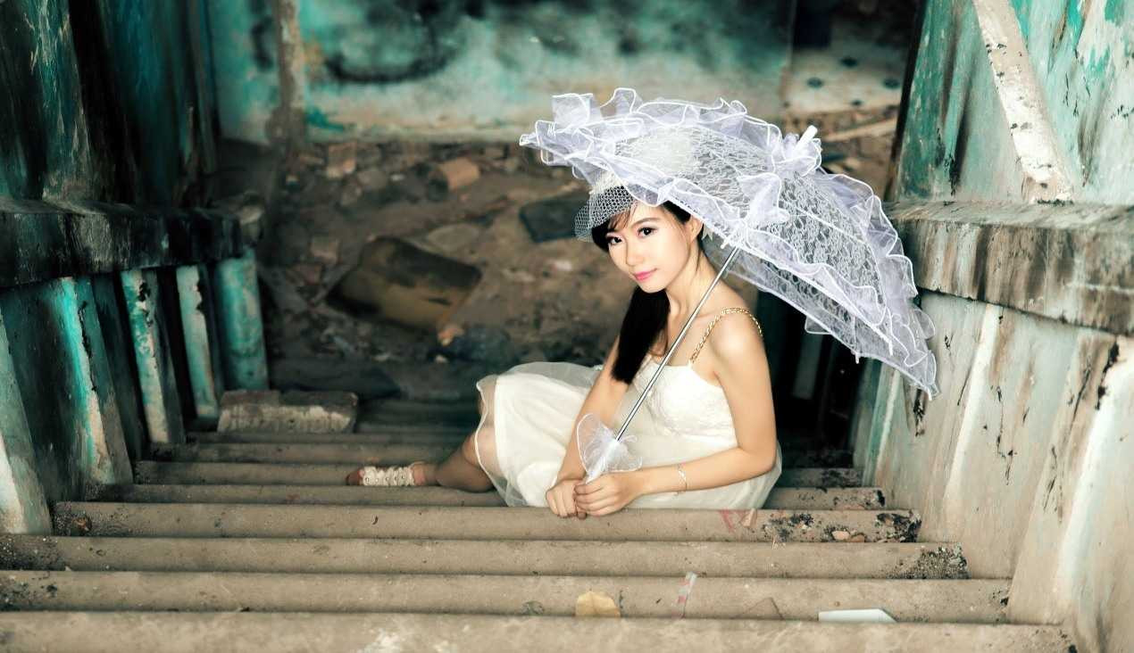 Tử vi 09/11: Bảo Bình gặp trắc trở trong công việc