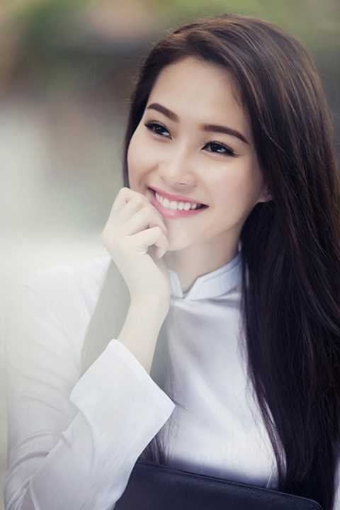 Hoa hậu Đặng Thu Thảo được đánh giá là người có lối sống khá sạch, miễn nhiễm với thị phi, scandal. Bên cạnh đó, cô cũng tích cực tham gia các hoạt động thiện nguyện. Chính vì vậy, người đẹp đến từ Bạc Liêu rất được lòng người hâm mộ.