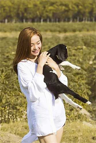 Nữ diễn viên Con ma nhà họ Vương được nhận xét trẻ trung nhiều so với tuổi thật.