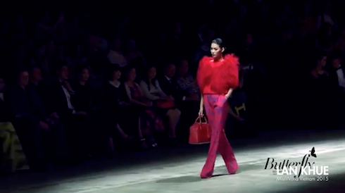 Lan Khuê catwalk điêu luyện.