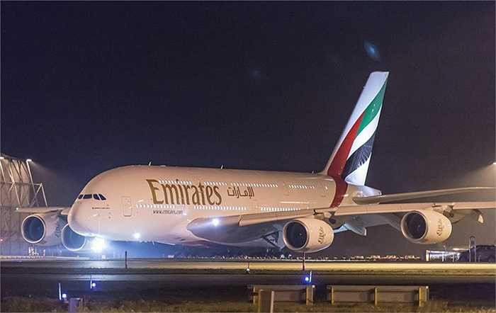 Hạng ghế phổ thông của Emirates liên tục được bình chọn tốt nhất. Việc tăng 130 ghế có nghĩa tăng thêm 13 hàng, mỗi hàng có 10 hành khách