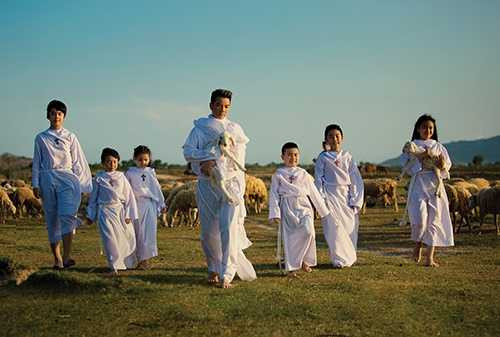 Đàm Vĩnh Hưng ví mình như "con chiên lạc đàn"