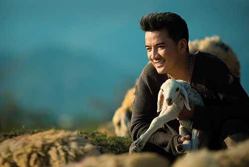 Đàm Vĩnh Hưng ví mình như "con chiên lạc đàn"